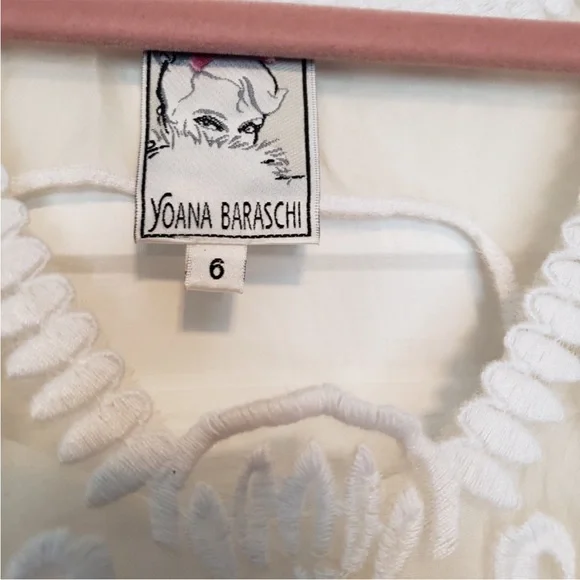 Elegant Cream Lace Dress - Picture 7 of 10